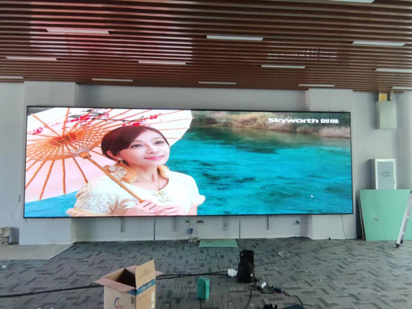 波密P1.53led小间距屏安装案例